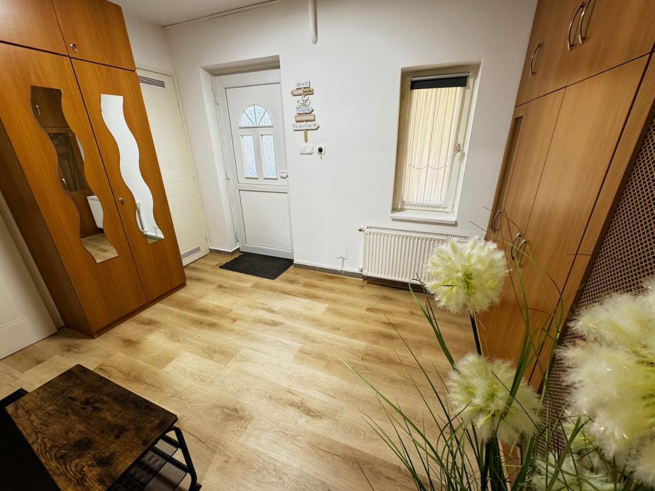 Apartment Sze Business Gyor